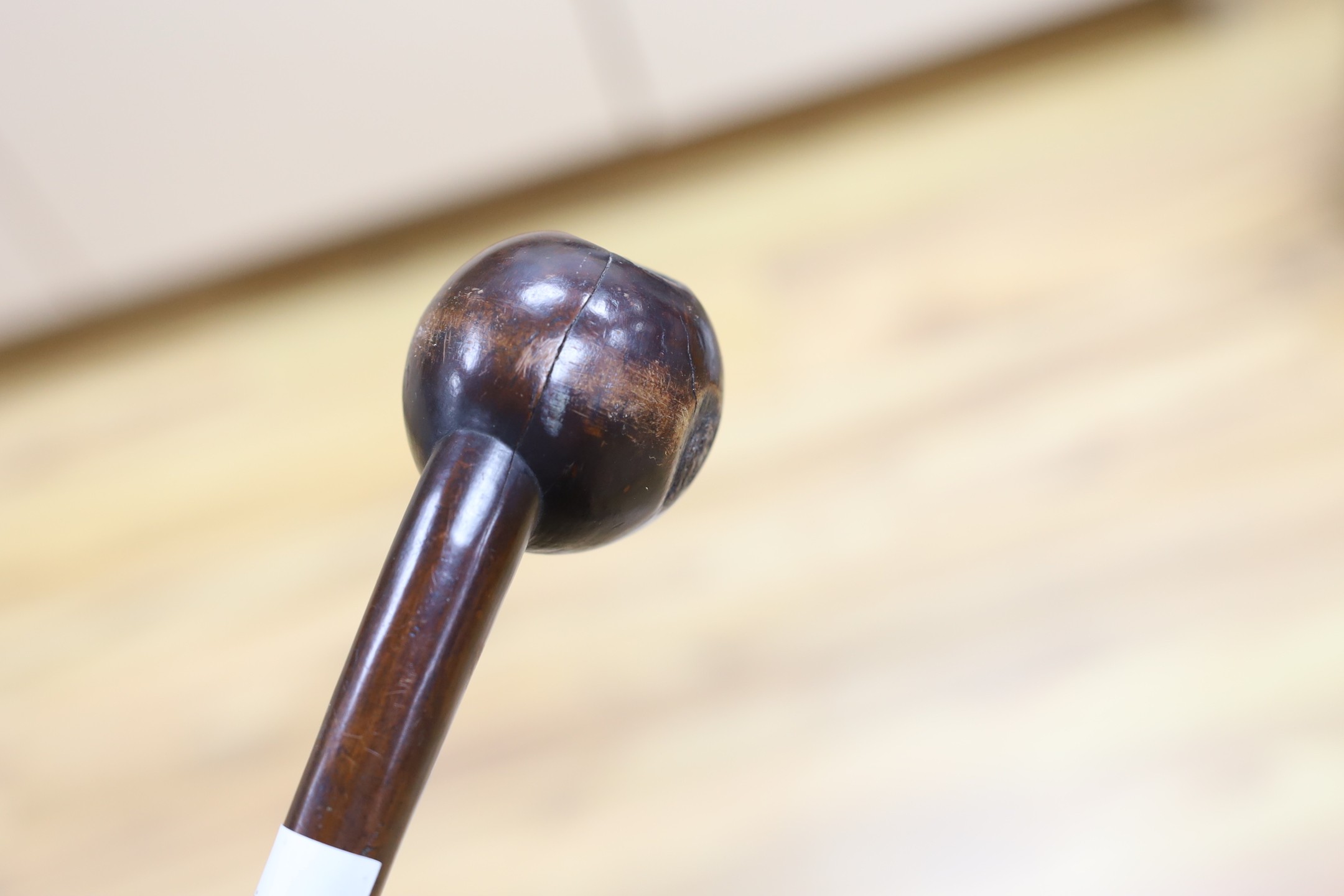 An African Knobkerrie/throwing club 70cm